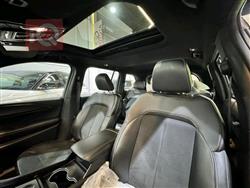 جیپ گراند شیرۆکی